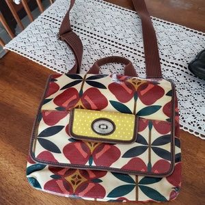 Flowered, Fossil purse